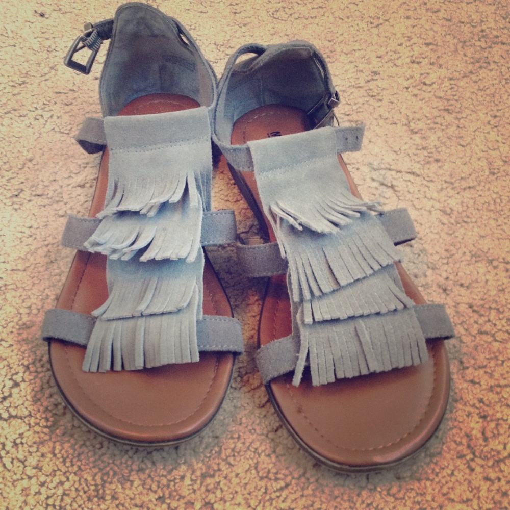 Minnetonka Gray Fringe Sandals